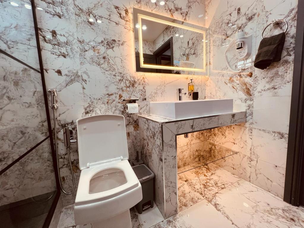 Urban Escape *4 Bedroom House* With Free Parking Birmingham Extérieur photo