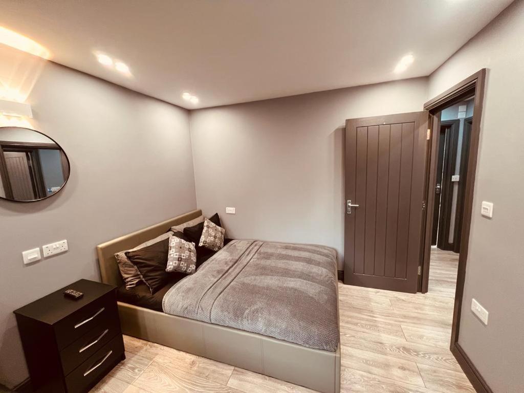Urban Escape *4 Bedroom House* With Free Parking Birmingham Extérieur photo