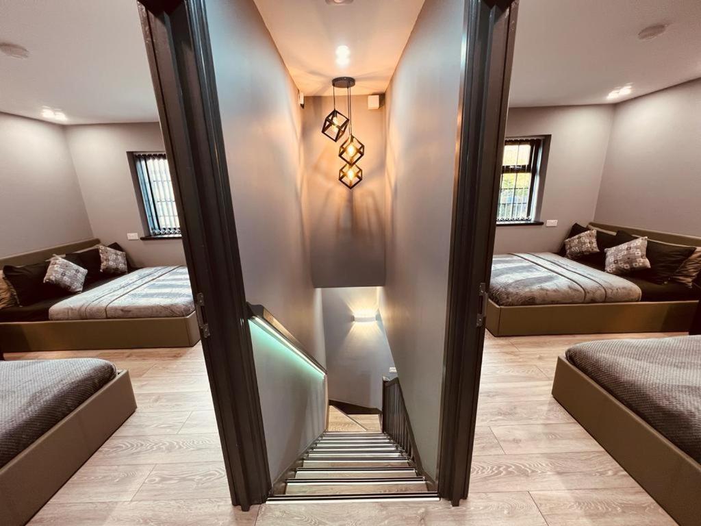 Urban Escape *4 Bedroom House* With Free Parking Birmingham Extérieur photo