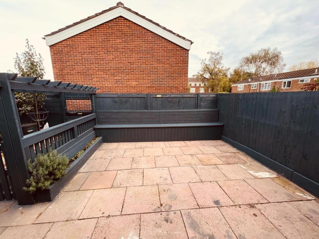 Urban Escape *4 Bedroom House* With Free Parking Birmingham Extérieur photo