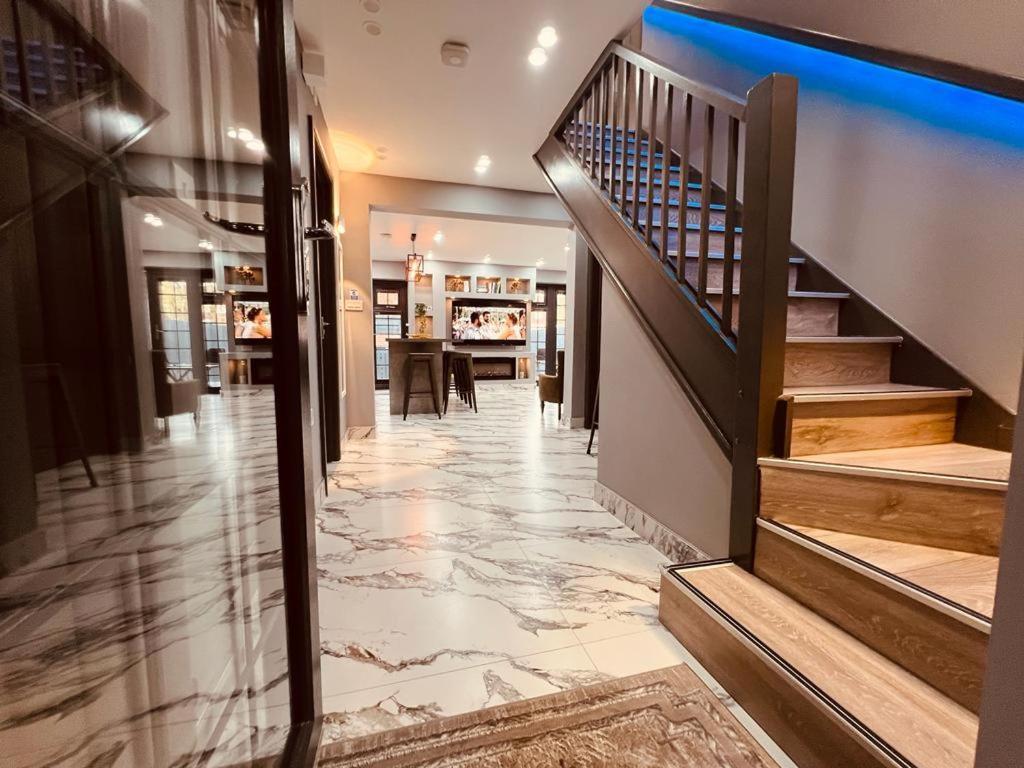 Urban Escape *4 Bedroom House* With Free Parking Birmingham Extérieur photo