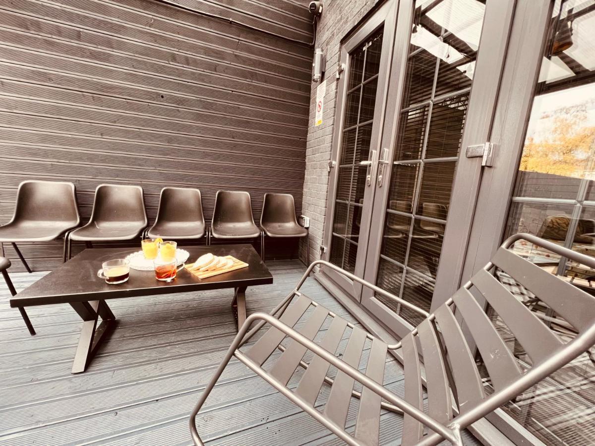 Urban Escape *4 Bedroom House* With Free Parking Birmingham Extérieur photo