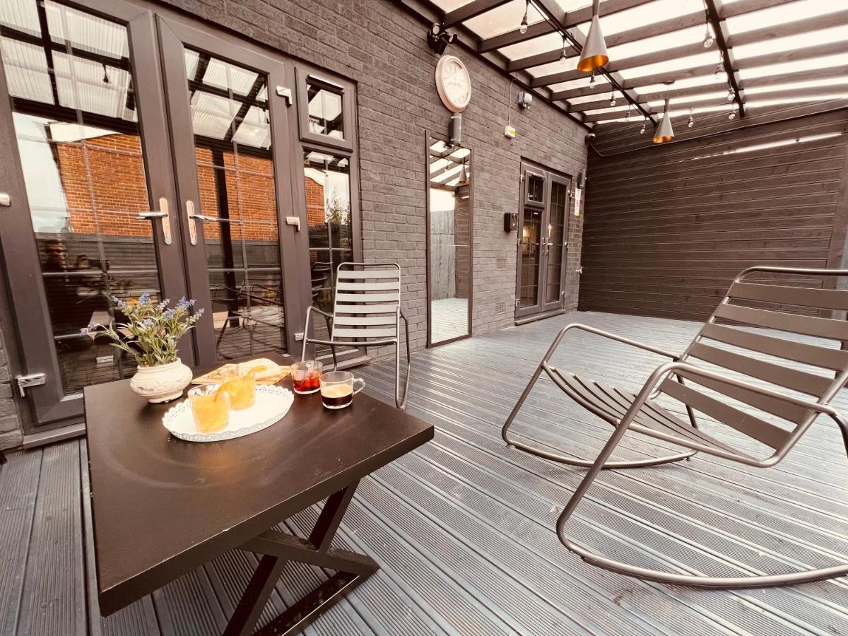 Urban Escape *4 Bedroom House* With Free Parking Birmingham Extérieur photo