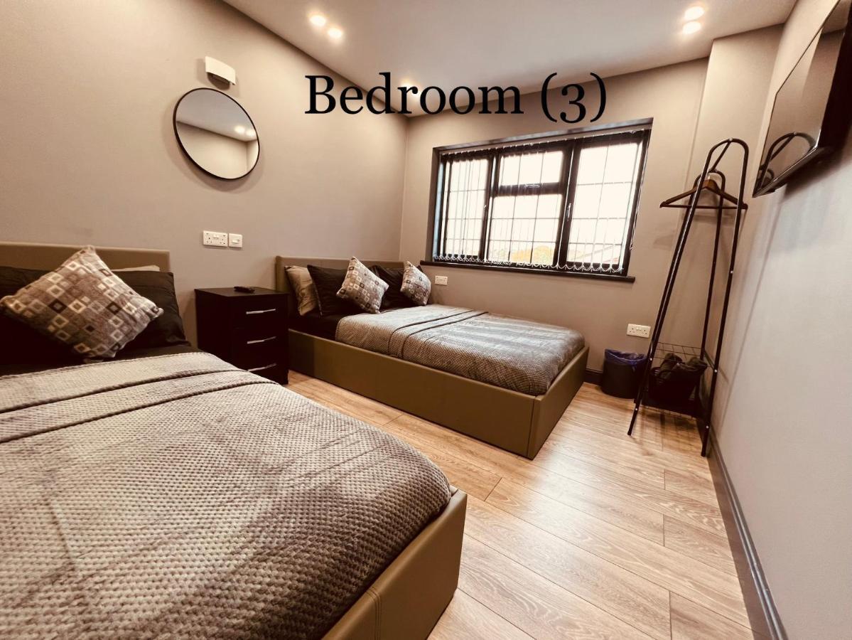 Urban Escape *4 Bedroom House* With Free Parking Birmingham Extérieur photo