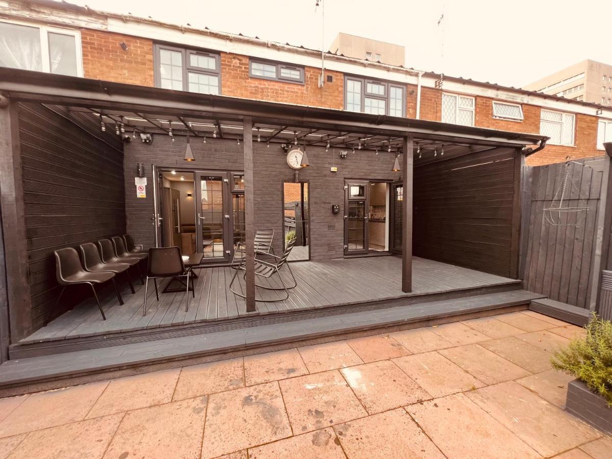 Urban Escape *4 Bedroom House* With Free Parking Birmingham Extérieur photo