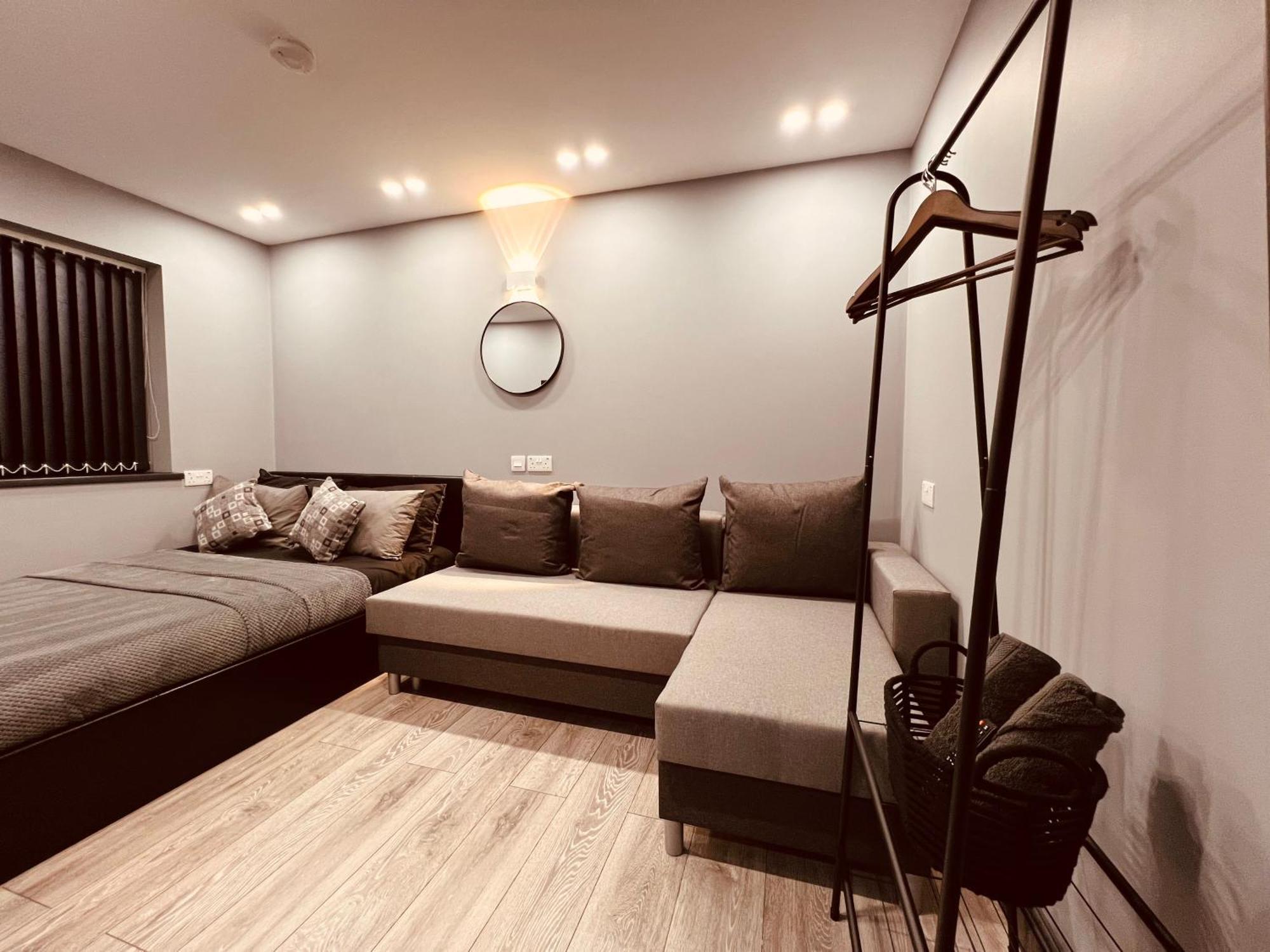 Urban Escape *4 Bedroom House* With Free Parking Birmingham Extérieur photo